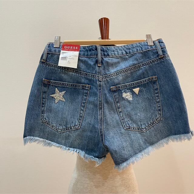 GUESS(ゲス)のGUESS デニム ショートパンツ レディースのパンツ(ショートパンツ)の商品写真