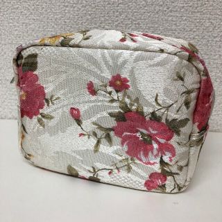 新品未使用品 花柄ポーチ(ポーチ)