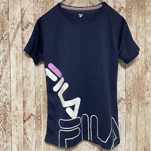 FILA(フィラ)のスポーツウェア 2枚セット FILA Reebok ポリエステルシャツ レディースのトップス(Tシャツ(半袖/袖なし))の商品写真