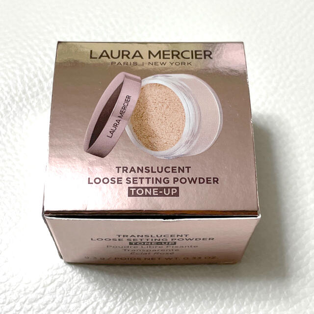 laura mercier(ローラメルシエ)のローラメルシエトランスルーセントルースセッティングパウダートーンアップローズ コスメ/美容のベースメイク/化粧品(フェイスパウダー)の商品写真