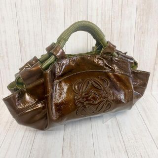 ロエベ(LOEWE)のロエベ　バッグ　トート　ナッパアイレ　アナグラム　エナメル　ブロンズ(ハンドバッグ)