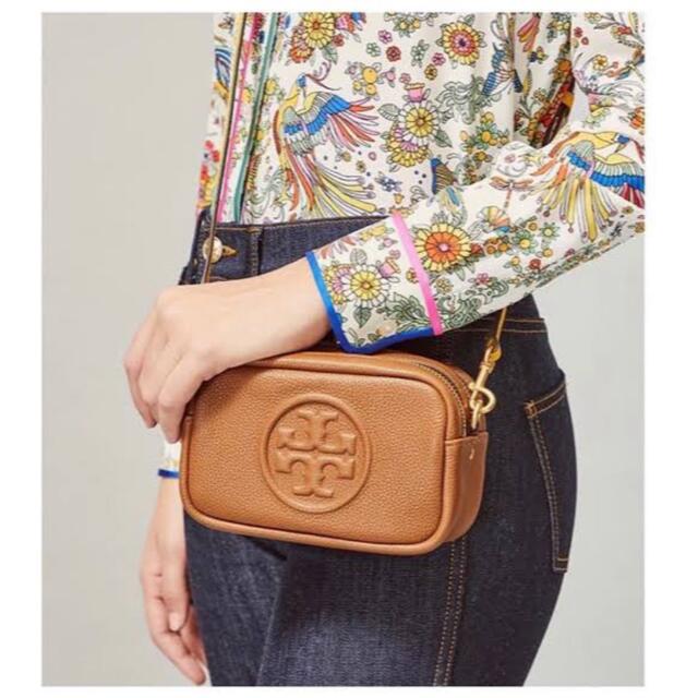 トリーバーチ Tory Burch ペリーボンベ キャメル - ショルダーバッグ