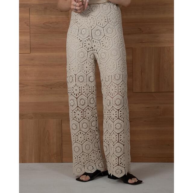 amiur crochet knit pants クロシェ編みパンツ レディースのパンツ(カジュアルパンツ)の商品写真