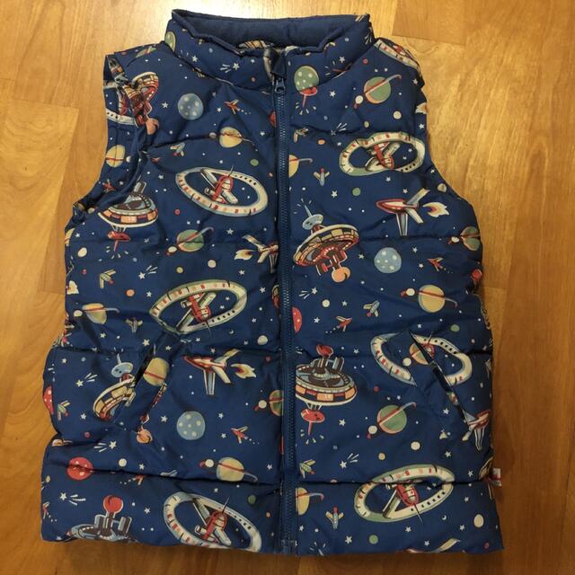 Cath Kidston(キャスキッドソン)のキャスキッドソン 宇宙 ベスト ジャケット 7-8才用 キッズ/ベビー/マタニティのキッズ服男の子用(90cm~)(ジャケット/上着)の商品写真