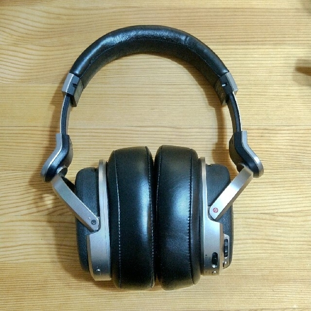 オーディオ機器SONY MDR-HW700DS