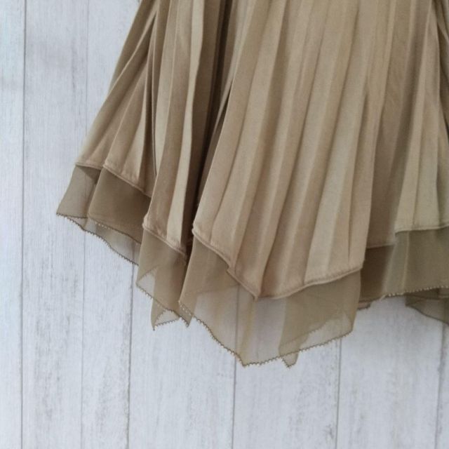 LOUNIE(ルーニィ)のルーニィ―　プリーツスカート チュールレイヤード　M　フレア　ボトムス　レディー レディースのスカート(ひざ丈スカート)の商品写真