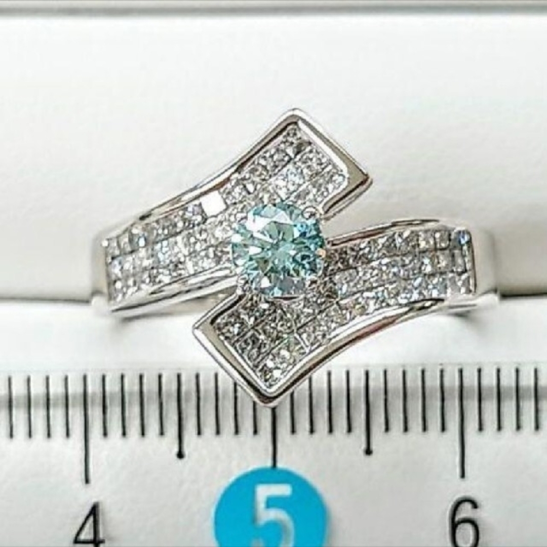 【鑑定書付】アイスブルーダイヤモンド リング 0.348ct レディースのアクセサリー(リング(指輪))の商品写真