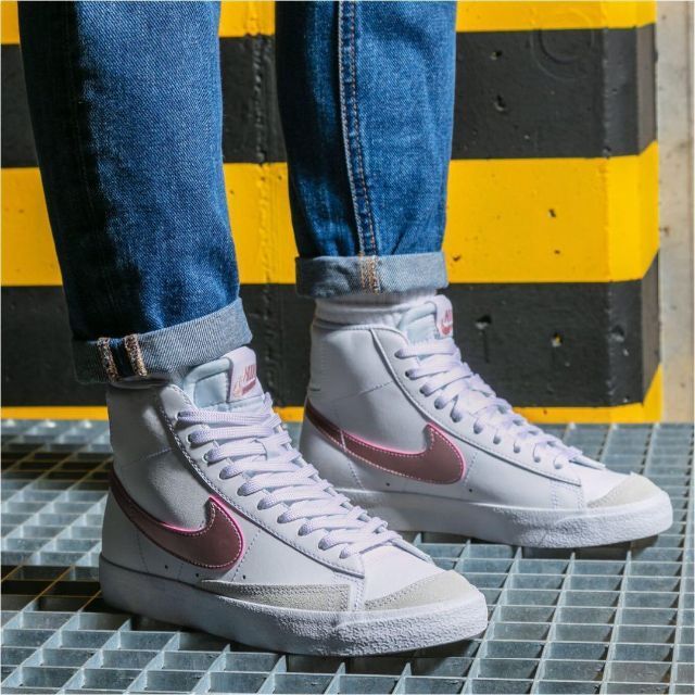 NIKE - 24cm【完売モデル】ナイキ ブレイザー MID 77 2022年モデルの ...