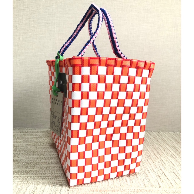 Marni(マルニ)の【新品】MARNI  マルニ  カゴバッグ　オレンジ　ジャージーハンドル レディースのバッグ(かごバッグ/ストローバッグ)の商品写真