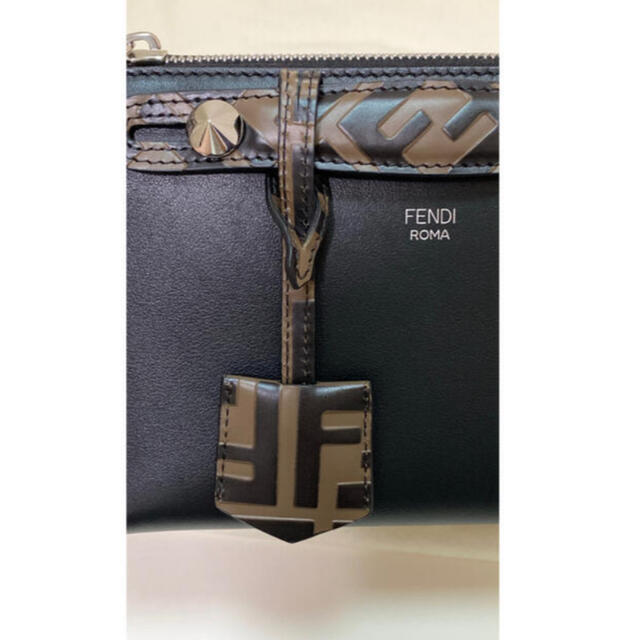 新作からSALEアイテム等お得な商品満載】 FENDI - フェンディ FENDI