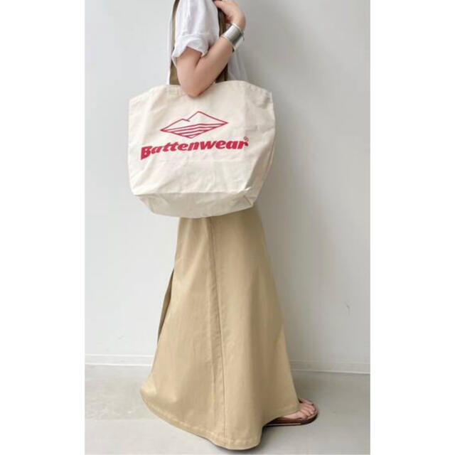 L'Appartement DEUXIEME CLASSE(アパルトモンドゥーズィエムクラス)の【Battenwear/バテンウェア】LOGO CANVAS TOTE BAG レディースのバッグ(トートバッグ)の商品写真