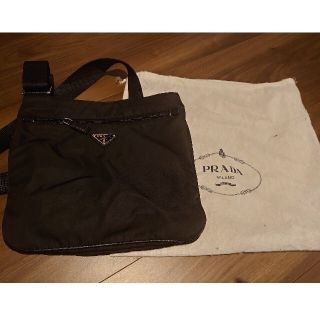 プラダ(PRADA)の★PRADA　プラダ　ショルダーバッグ　斜めがけバッグ(ショルダーバッグ)