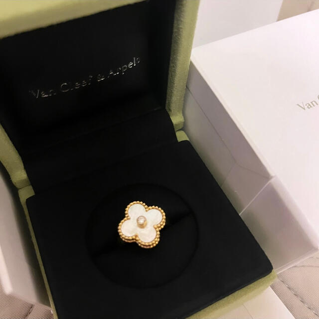 アクセサリーVanCleef&Arpels ヴァンクリーフ＆アーペル  アルハンブラリング