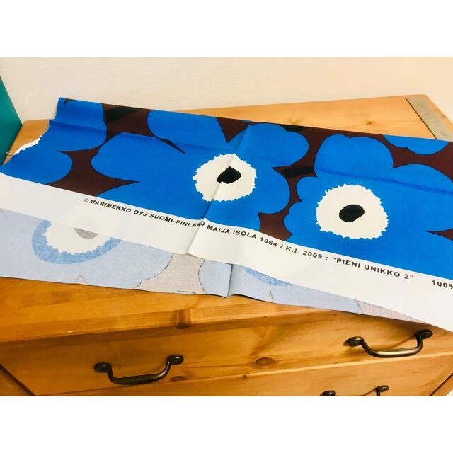 ニッコ marimekko - 超激レア マリメッコ ピエニウニッコ ブルー×ブラウンの通販 by Hima|マリメッコならラクマ されていな
