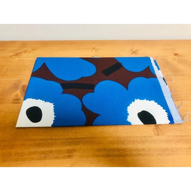 ニッコ marimekko - 超激レア マリメッコ ピエニウニッコ ブルー×ブラウンの通販 by Hima|マリメッコならラクマ されていな