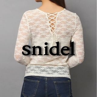 スナイデル(SNIDEL)のsnidel スナイデル✧︎新品✧︎ カットレーストップス 長袖 レース(シャツ/ブラウス(長袖/七分))