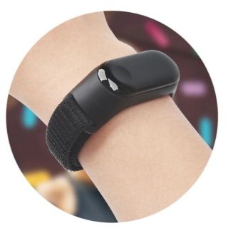 ②黒！Xiaomi Mi band 4/5/6/7 兼用 交換用マジックバンド！(その他)