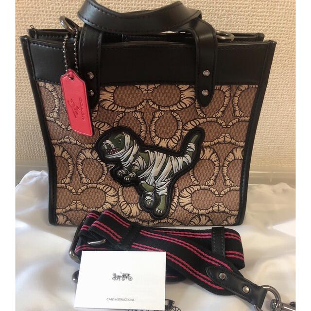 新品 コーチ  トートバッグ シグネチャー レキシー  COACH 大容量