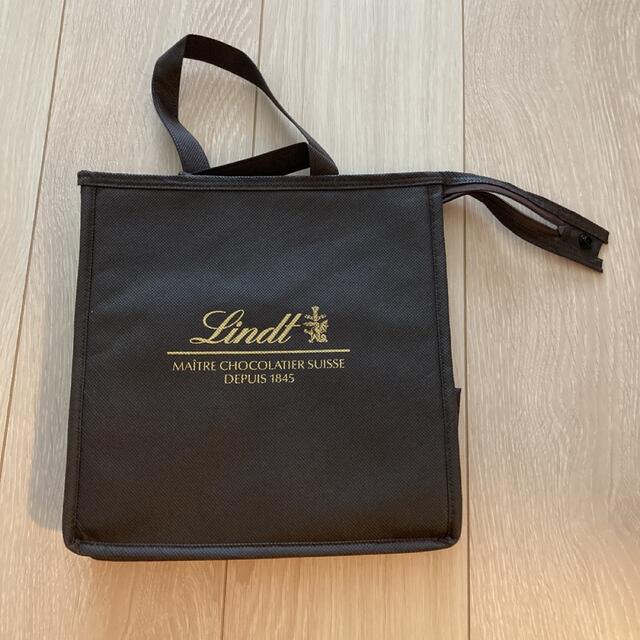 Lindt(リンツ)の【新品 美品】リンツ　保冷バッグ　エコバッグ レディースのバッグ(エコバッグ)の商品写真