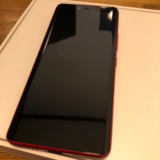 Rakuten(ラクテン)のRakuten Hand P710 Red スマホ/家電/カメラのスマートフォン/携帯電話(スマートフォン本体)の商品写真