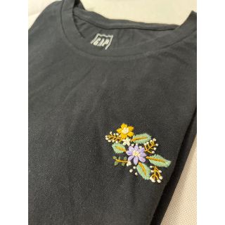 ギャップ(GAP)の刺繍tシャツ　ハンドメイド(Tシャツ(半袖/袖なし))