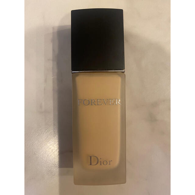 Dior スキンフォーエバー  フルイドマット 0N