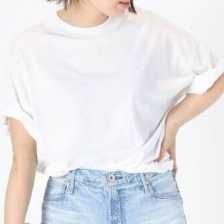 アパルトモンドゥーズィエムクラス(L'Appartement DEUXIEME CLASSE)のDeuxieme Classe Tシャツ 定価16500円　ホワイト(Tシャツ(半袖/袖なし))