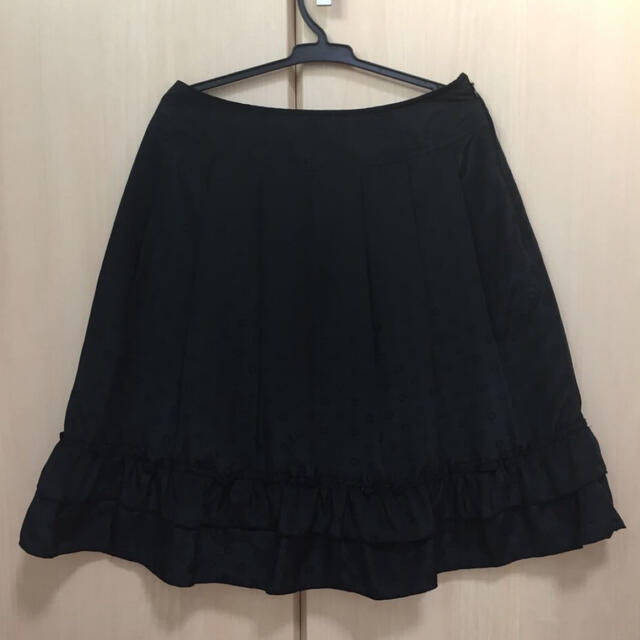フォーマル フレアスカート ブラック レディースのスカート(ひざ丈スカート)の商品写真