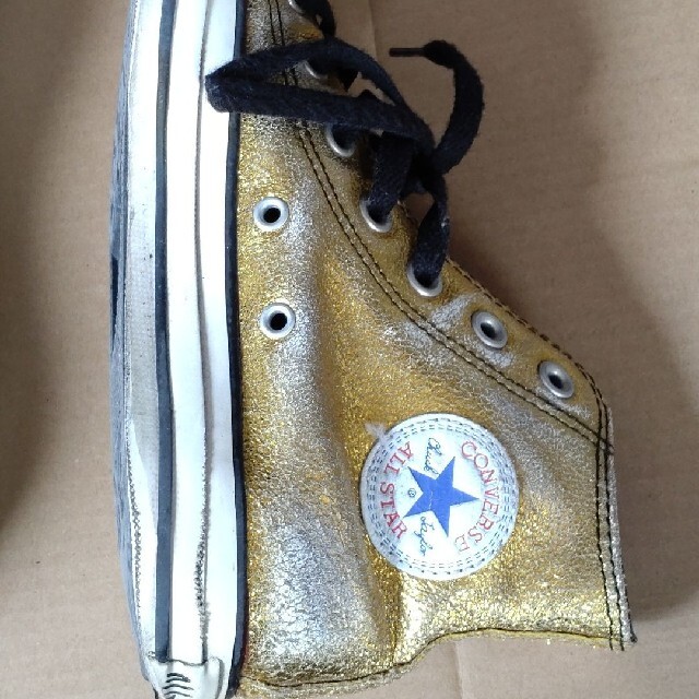 CONVERSE(コンバース)のコンバース　オールスター　ゴールド レディースの靴/シューズ(スニーカー)の商品写真