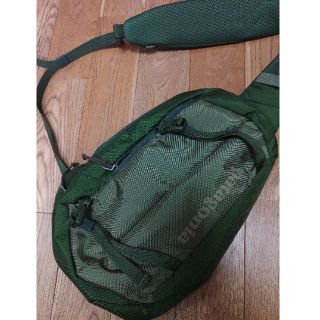 パタゴニア(patagonia)のpatagonia　パタゴニアバッグ　アトムスリング　8L(ボディーバッグ)