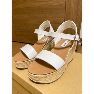 スティーブマデン(Steve Madden)のSteve Madden 厚底ウェッジサンダル(サンダル)