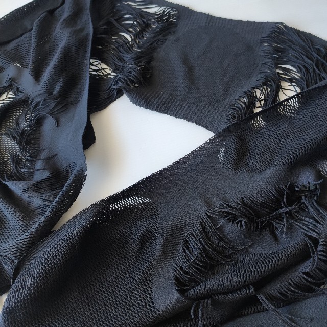 超人気新品 ISSEY MIYAKE◎立体生地 テーパードパンツ 黒 ...
