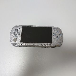 プレイステーションポータブル(PlayStation Portable)のPSP2000「プレイステーションポータブル」ミスティック・シルバー(携帯用ゲーム機本体)