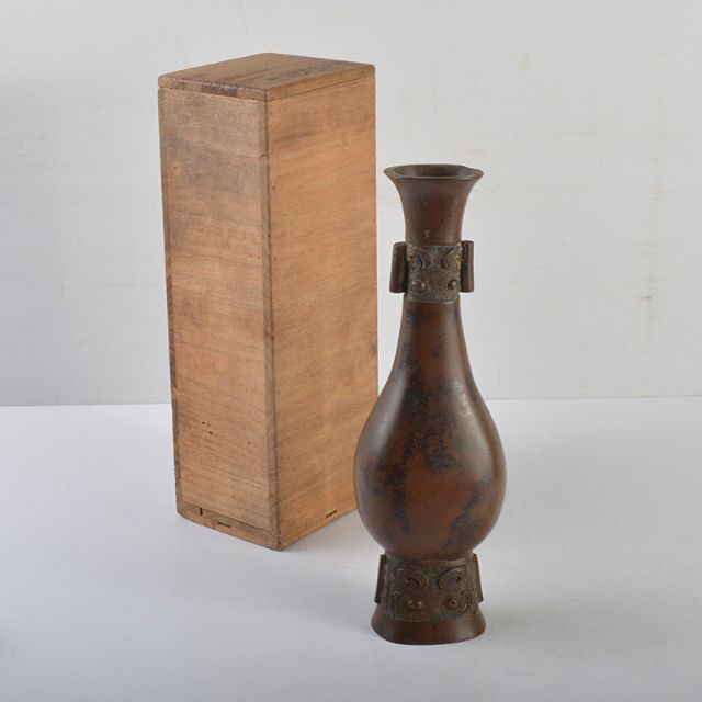 亀文堂造 古銅 饕餮文 双耳花生 共箱 M R4781 金属工芸 亀文堂造 古銅 饕餮文 双耳花生 共箱 M R4781 金属工芸