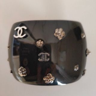 CHANEL - CHANELバングルブレスレット最終値下げの通販 by アケ's shop