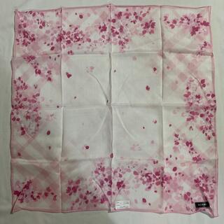 バーバリー(BURBERRY)のバーバリー　ハンカチ　未使用品　桜　ピンク　#2050(ハンカチ)