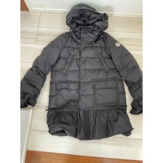 モンクレール(MONCLER)のモンクレール　完売商品　フリルダウン(ダウンジャケット)