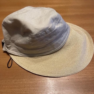 ユニクロ(UNIQLO)のUNIQLO 帽子(麦わら帽子/ストローハット)