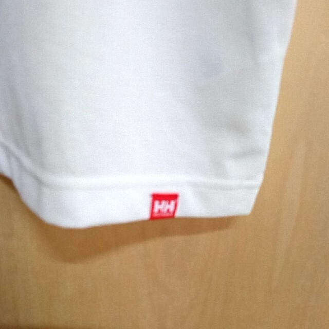 HELLY HANSEN(ヘリーハンセン)のヘリーハンセン XLサイズ 白 バックプリント Tシャツ メンズのトップス(Tシャツ/カットソー(半袖/袖なし))の商品写真