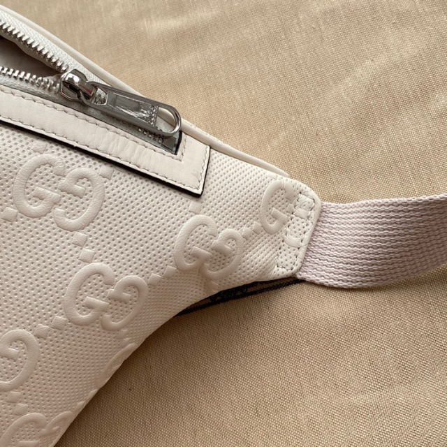 よろしくお Gucci ベルトバッグの通販 by Teruyo's shop|グッチなら ...