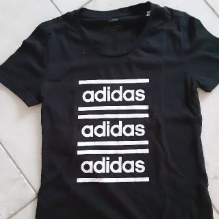 アディダス(adidas)のアディダス黒ティーシャツ(Tシャツ(半袖/袖なし))