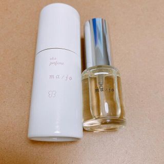 コスメキッチン(Cosme Kitchen)のウカ✳︎パフューム✳︎ma/jo✳︎15㎖✳︎ほぼ新品(その他)