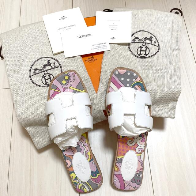 HERMES オラン ホワイト サイズ37ハーフ - サンダル