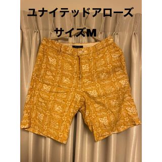 ユナイテッドアローズ(UNITED ARROWS)のサイズM ユナイテッドアローズ  花柄 マスタード(ショートパンツ)