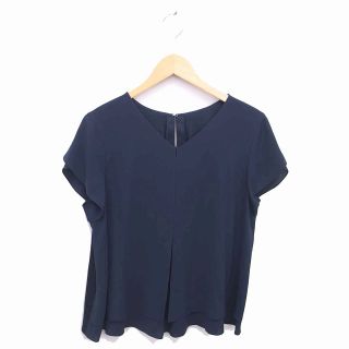 ニジュウサンク(23区)の23区 オンワード樫山 カットソー Tシャツ Vネック 半袖 44 黒(カットソー(半袖/袖なし))