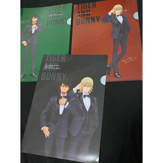 【非売品】TIGER & BUNNY  クリアファイル&ステッカー セット エンタメ/ホビーのアニメグッズ(クリアファイル)の商品写真