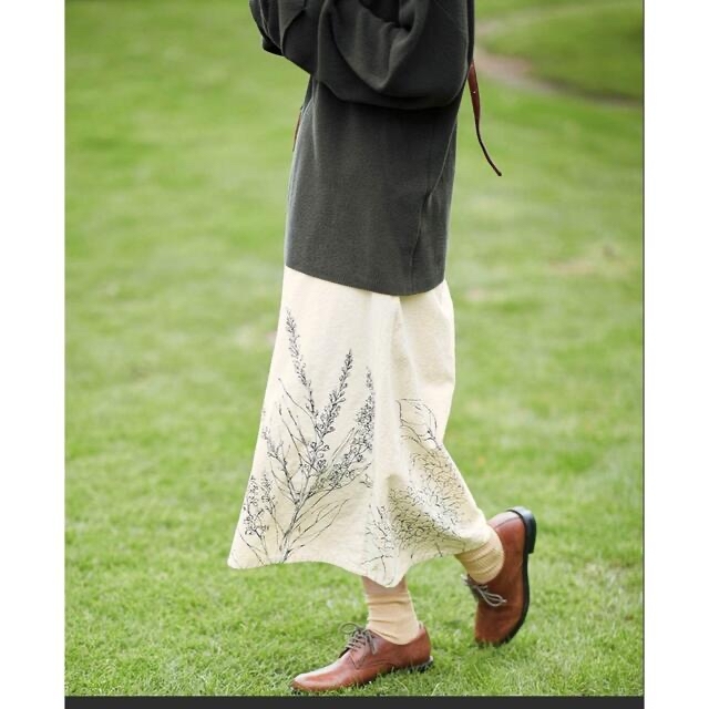 FELISSIMO(フェリシモ)のサニークラウズ　スケッチブックなスカート レディースのスカート(ロングスカート)の商品写真