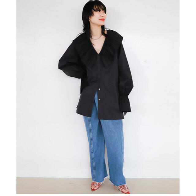 cityshop PLEATED シャツ黒トップス