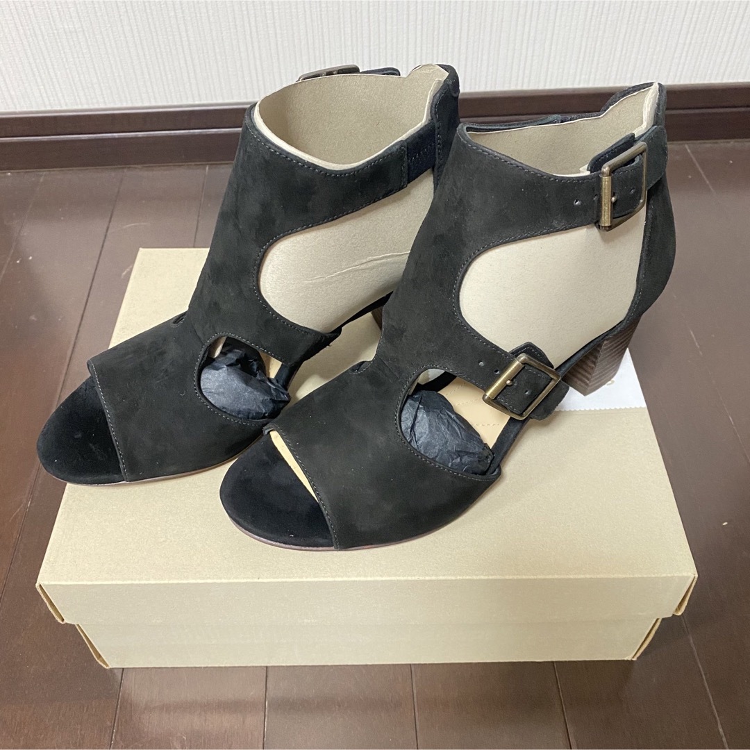 Clarks(クラークス)の 【新品 】Clarks レディース サンダル  レディースの靴/シューズ(サンダル)の商品写真