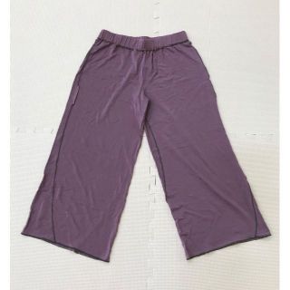 ディーエイチシー(DHC)のDHC パープルのびのびキュロット(キュロット)